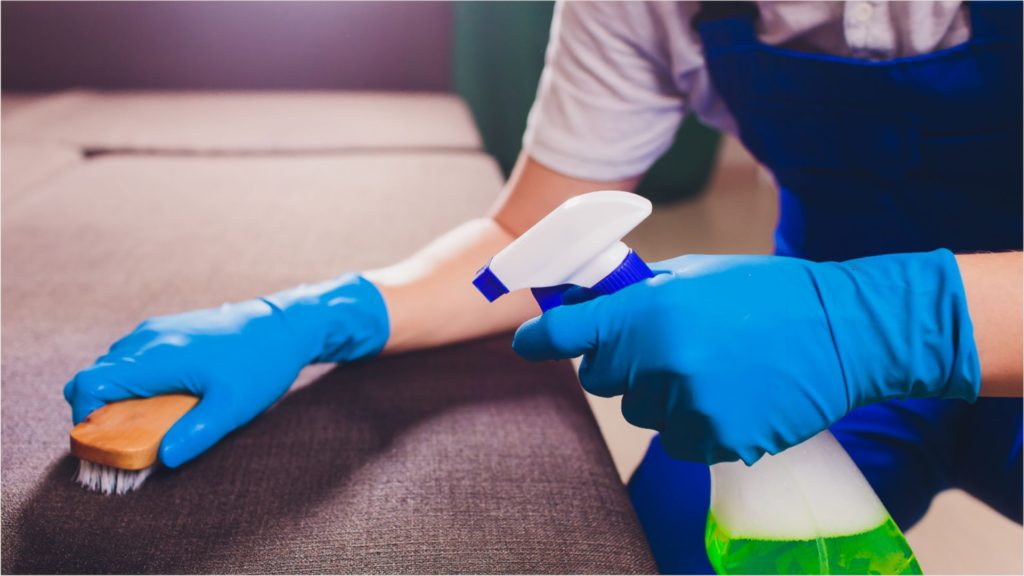 Schwarz Weiss Reinigung 042