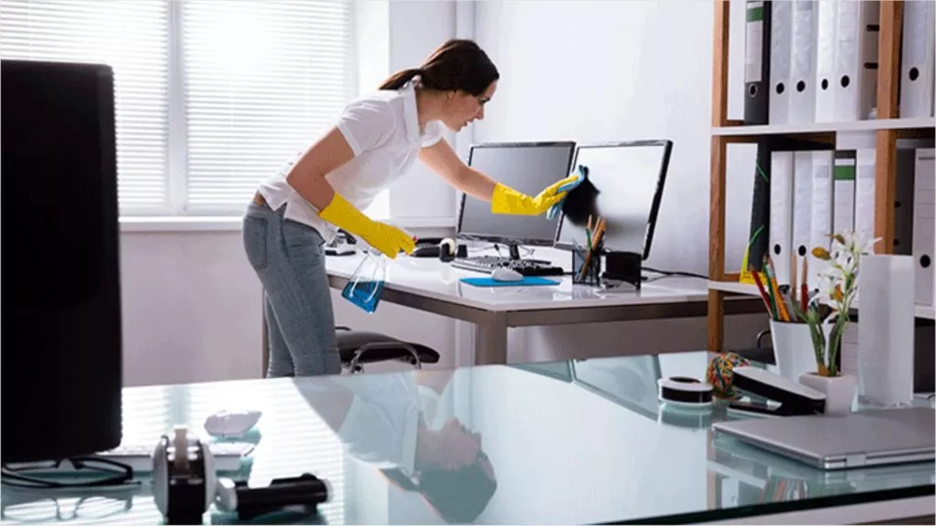 Schwarz Weiss Reinigung 400