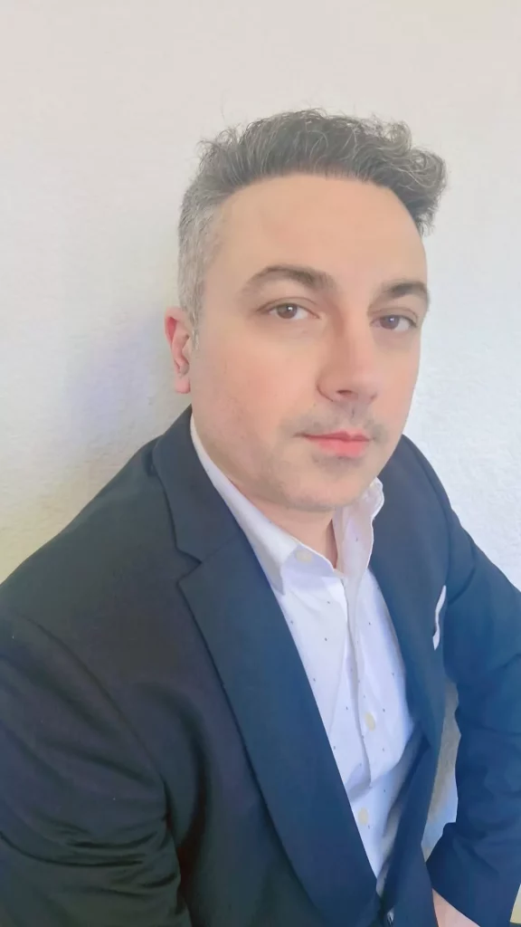 Schwarz Weiss Reinigung 419