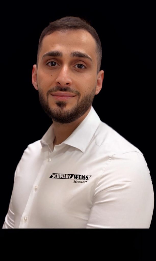 Schwarz Weiss Reinigung 483